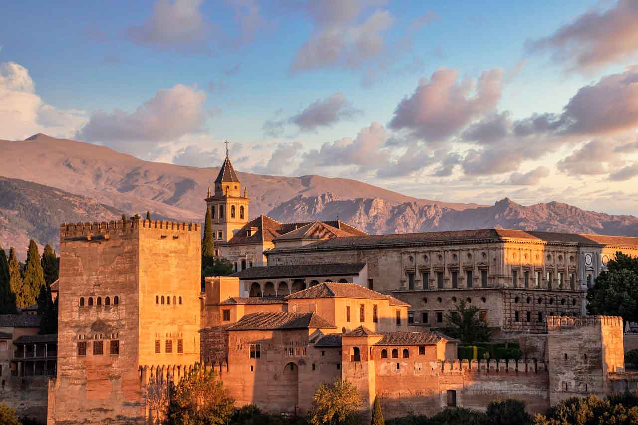 Viajar en autocaravana a Granada y la Alhambra